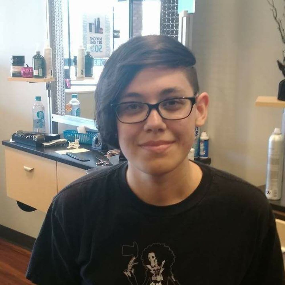 Meet your Posher, Mayleana